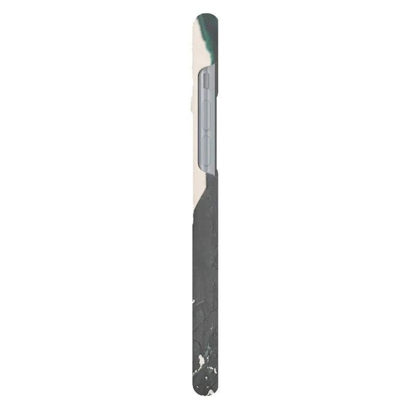 BS7350117451718-A-Good-Company-iPhone-11-Pro-Miljoevenligt-Cover-Green-Paint-2.jpg